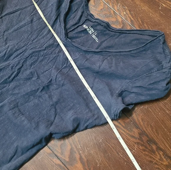 14th & Union Top - Picture 7 of 8